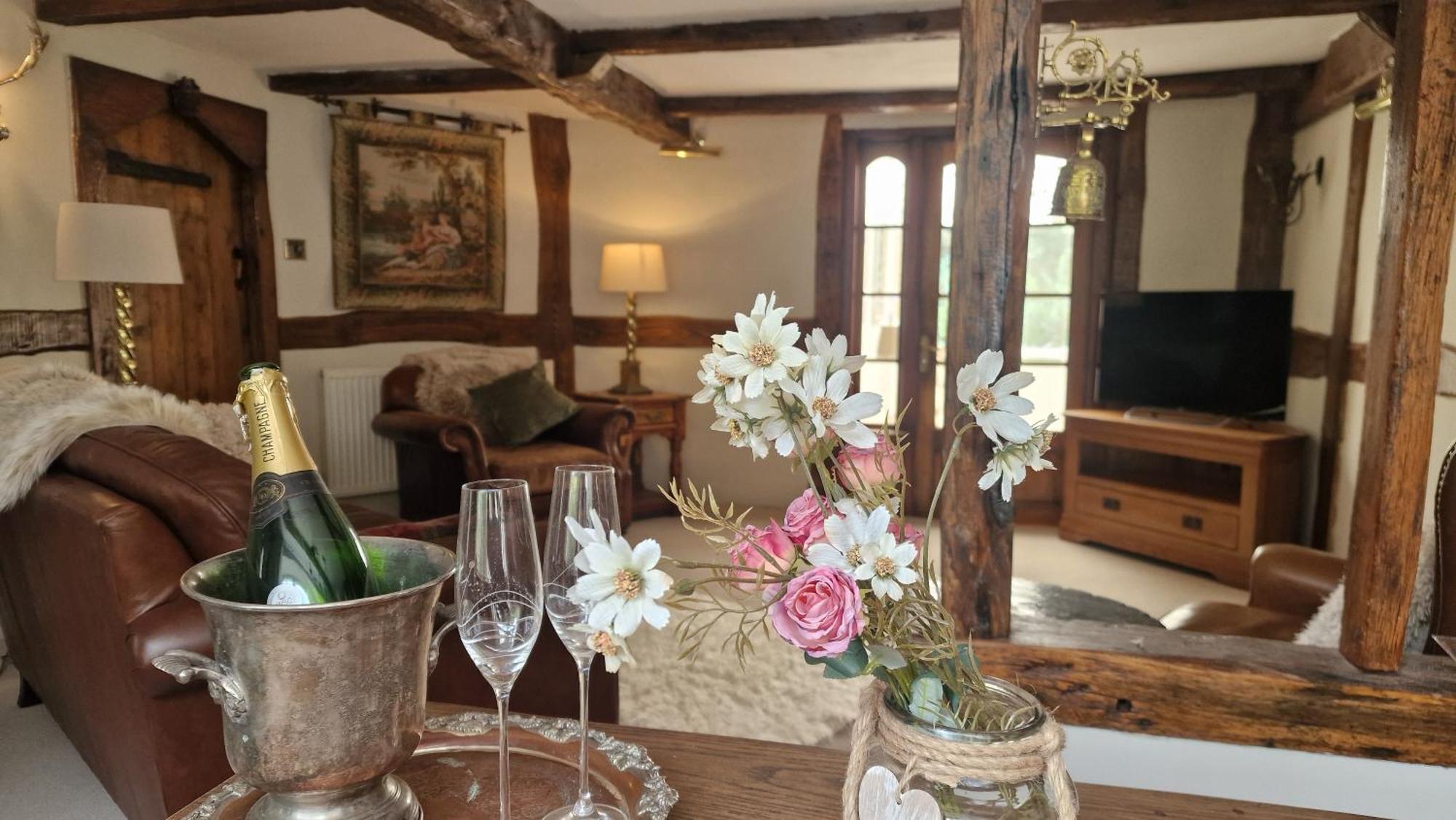 Glyn Isa Country House B&B And Self Catering Apartments Конуи Екстериор снимка