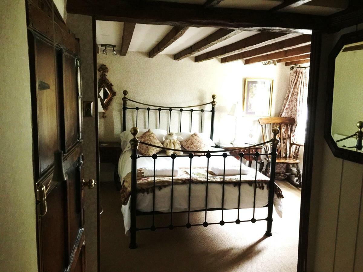 Glyn Isa Country House B&B And Self Catering Apartments Конуи Екстериор снимка